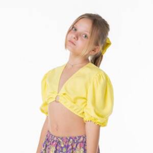 GNS251 Μπλουζάκι τόπ με άνοιγμα μπροστά και διακοσμητικό κρικάκι