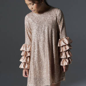 25/26-1212 Παιδικό φόρεμα παγιέτα melin rose, με βολάν στα μανίκια