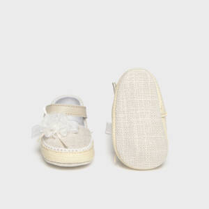 26-09093 Παπουτσάκια αγκαλιάς mayoral